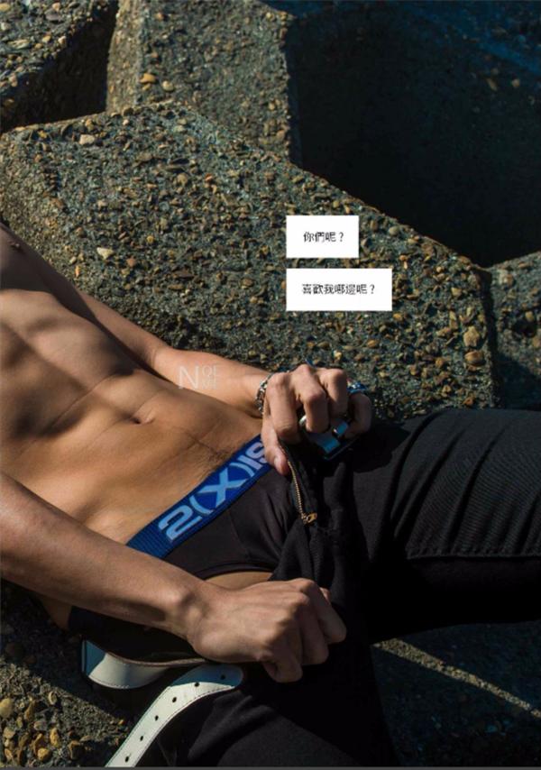 Whoseman-4-明星教練男丁格爾-芬達-全裸非全見寫真書